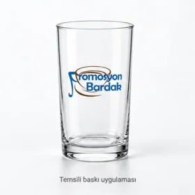Promosyon Bardak logosunun Bebek cam su bardağı üzerinde temsili baskı uygulaması; gerçek müşteri işi veya marka onayı değildir