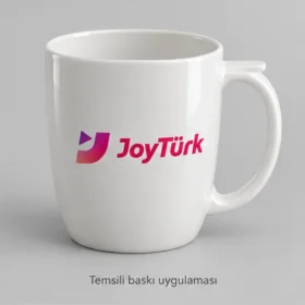 Sığacık Bone Porselen Tablalı Kulplu Kupa: JoyTürk logosunun dış yüzeyde temsili baskı uygulaması; üretilmiş numune veya gerçek müşteri siparişi fotoğrafı değildir.