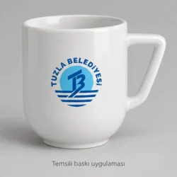 Trilye Angular-Handle Porcelain Mug — gallery view 3